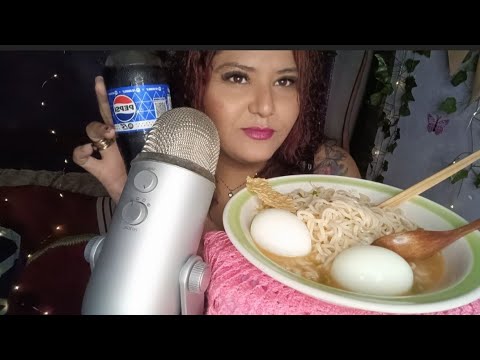 ASMR Comiendo Sopa maruchan #food #mukbang  #susurros
