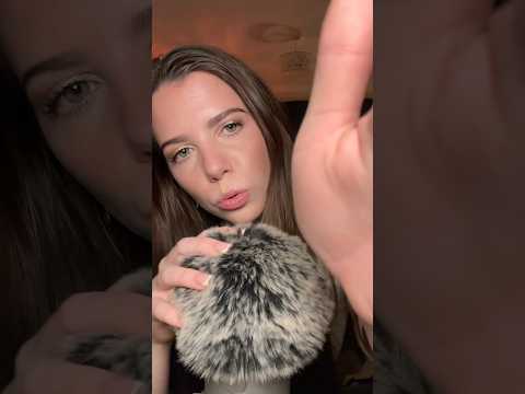 Fluffy mic scratching #asmr #relax #triggersforsleep #tingles #asmrrelaxation #relaxing