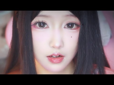 ASMR 💛🤎 Visual Triggers & Ear Massage
