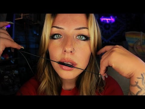 asmr- mic eating ❤️ no talking ❤️