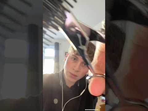 ASMR but I’m actually cutting your hair😴😴 #visualtingle #asmrhaircut #barberasmr #tingles
