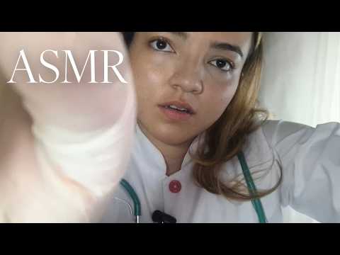 ASMR enfermeira cuidando do seu ferimento