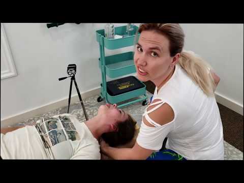 Ooh! 👀 EXTREMELY LOUD Neck Cracks, Leg and Back Cracks Mondragon Chiropractic Experience