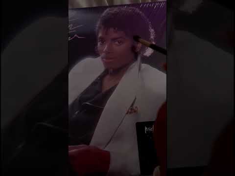Giving the King of Pop some #asmr #michaeljackson 👑