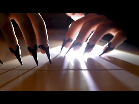 [ASMR] 🙌🏼 Fast & Aggressive Hand Movements in the dark with Light Triggers 🔦 (NO TALKING)