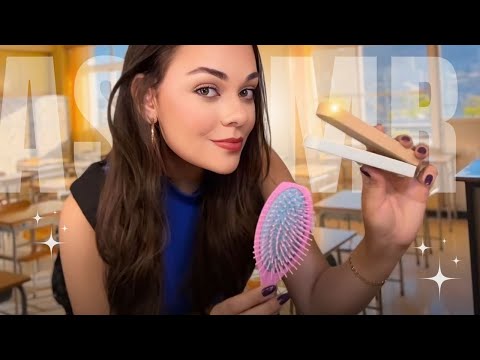 ASMR: A MENINA QUE MEXE NO CABELO DA PROFESSORA