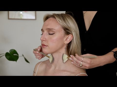 ASMR Face Tracing, Soft Brushes On Skin, Hair Play w/ Amelia (Whisper)