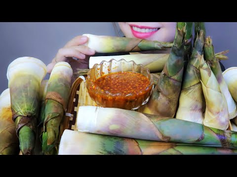 ASMR MĂNG BÓI TÂY BẮC -  RAW BAMBOO SHOOT EATING SOUNDS | LINH-ASMR