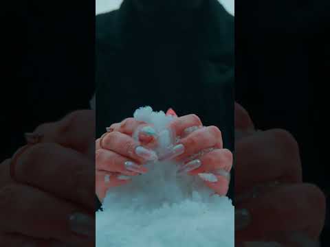 Satisfactory snow breaking ASMR #asmr #snow #shorts #satisfying