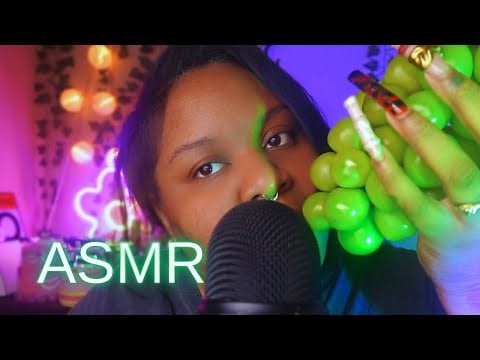 ASMR Cakex tries THE VIRAL KOREAN MUSCAT GRAPES | MUKBANG - Heavy breathing 