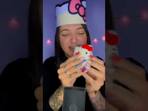 ASMR abrindo a Hello Kitty do Méqui comigo 🩷 #asmr # #relax  #hellokitty #viral
