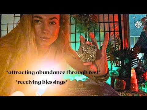 [POV Reiki ASMR] ~ 💚Reiki for Attracting Abundance while Resting💚| crystal healing | affirmations