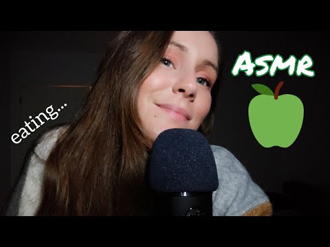 ASMR🎧 COMIENDO UNA MANZANA🍏 (EATING SOUNDS)