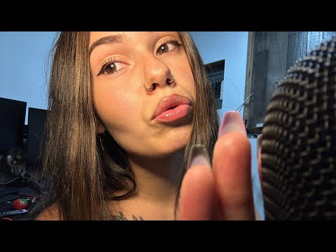 ASMR SPIT PAINTING (personal attention & mouth sounds)