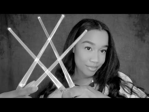 ASMR Guess The Color of The Light 🔦 ASMR Follow The Light 
