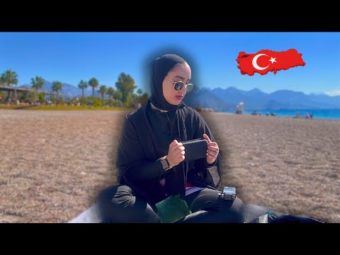 ASMR at the Beach in Antalya 🇹🇷 Soft Spoken, Tapping, Scratching, Pebbles, Waves