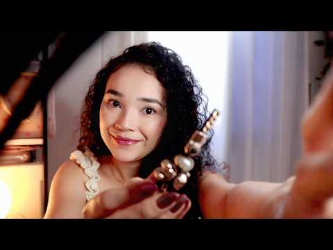 ASMR Testando presilhas fofas em você/Mexendo no seu cabelo 💆🏻‍♀️