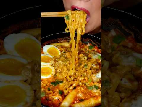 SPICY CHEESY BULDAK NOODLES