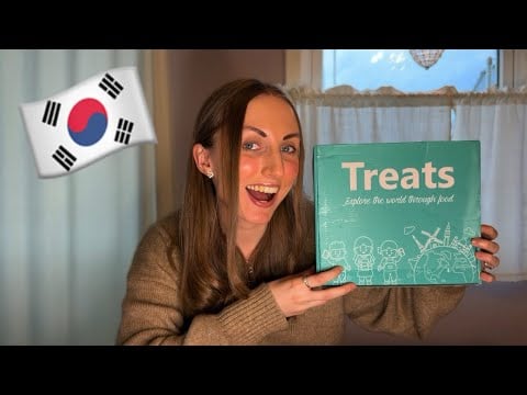 ASMR Trying Delicious Snacks From South Korea!🇰🇷 (TryTreats)