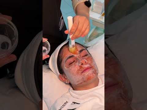 ASMR: I Got My Skin Glow! Facial Cleansing and Neck Massage In Vietnam!
