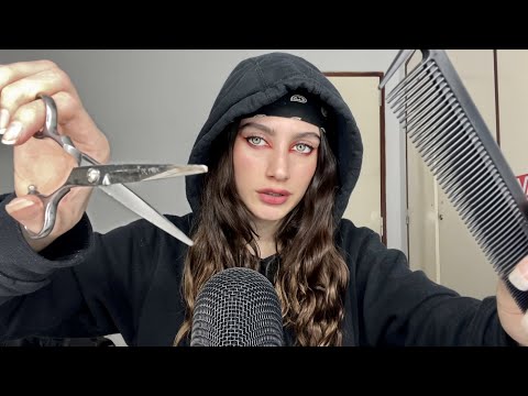 ASMR PELUQUERIA (ROLEPLAY) CORTE RAPIDO