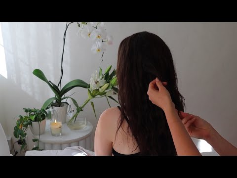 ASMR (no talking version) gentle hair play + shoulder massage on Ilya