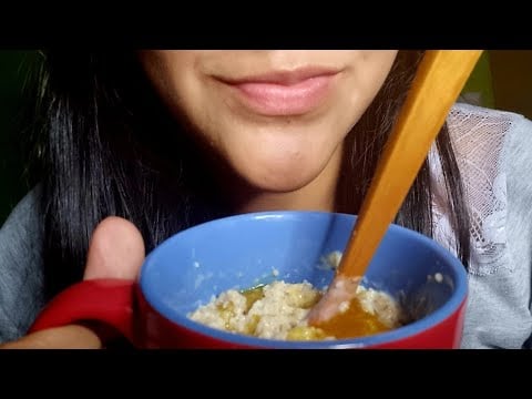 ASMR comiendo Avena con leche