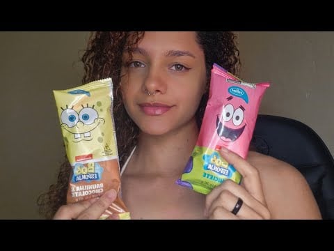 ASMR • Provando Picolé 🍦🤤~ whispering #asmr #mukbang 