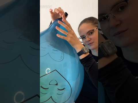 Blowing to Max?! 💙 #asmr #balloon #blowing #looner