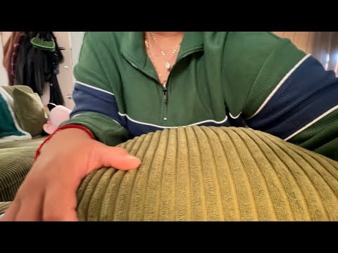 asmr | massaging you (my pillow) :b 