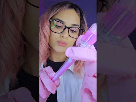 ASMR ENFERMEIRA te VACINA #asmr 💉