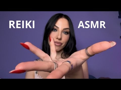 ASMR REIKI SILENZIOSO con Hand Movements & Mouth Sounds (fast and aggressive)