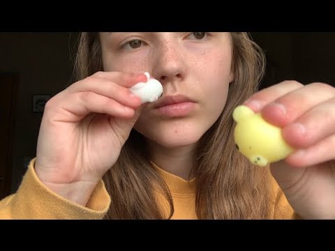 Asmr | Chill with me- Random triggers and rambling😃