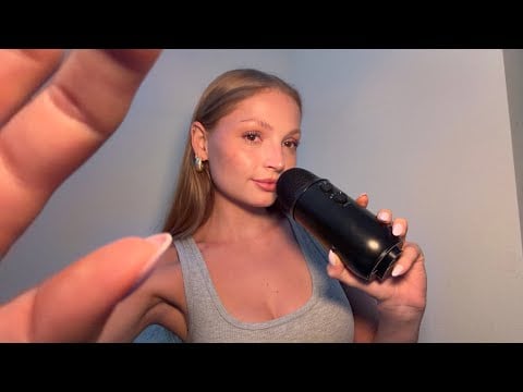 ASMR Spanish Bedtime Story (ear to ear whispers)