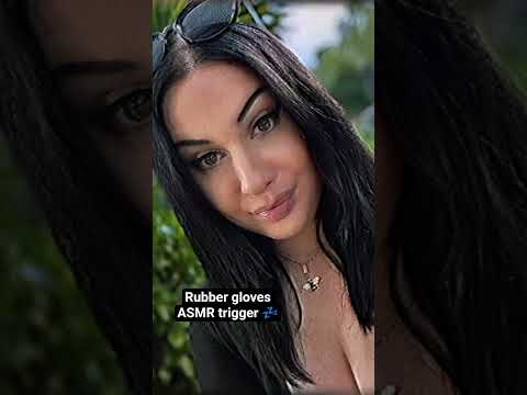 ASMR Short - Rubber Gloves Trigger