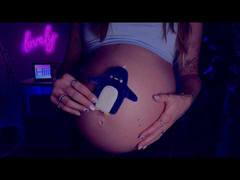ASMR letztes BABYBAUCH Update vor der GEBURT - Öl Massage, Brushing, Bubbly