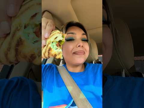 TROPICAL SMOOTHIE CAFE ASMR | chipotle chicken sandwhich eating sounds