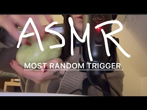 First asmr video in 2026 - random trigger w/whispering [german]