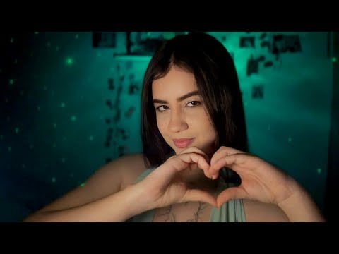 ASMR - SUSSURRANDO MÚSICAS DE AMOR PARA VOCÊ DORMIR 💕💤