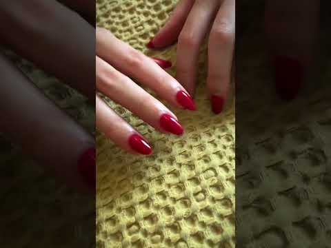 Pillow Scratching ASMR #asmrshorts #asmrnotalking #fabricscratching