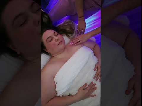 little did she know it’d become my career 🤗 #asmrspa #asmrsleep #asmrwhisper #asmrmassage