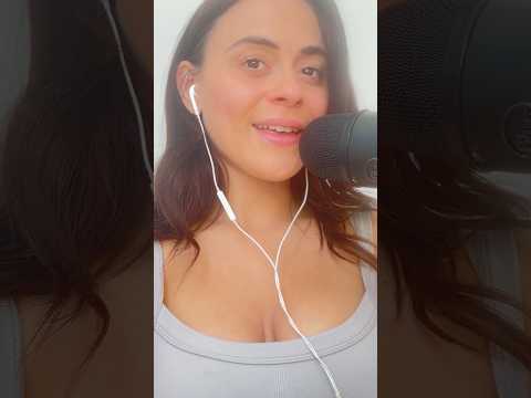 I bet I can make your eyes sleepy☺️🌙 #asmr #visualtingle #calming #soothing #goodnight