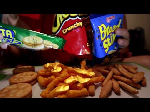 ASMR EATING CRUNCHY SNACKS ( CHEETOS, FITA AND BREAD STICKS )