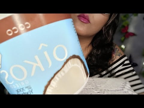 ASMR comiendo yogurth griego de coco