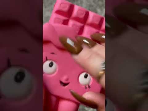 Squishy ASMR