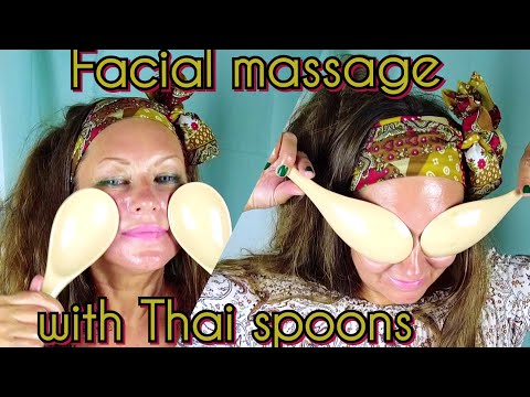 Facial massage with Thai spoons.