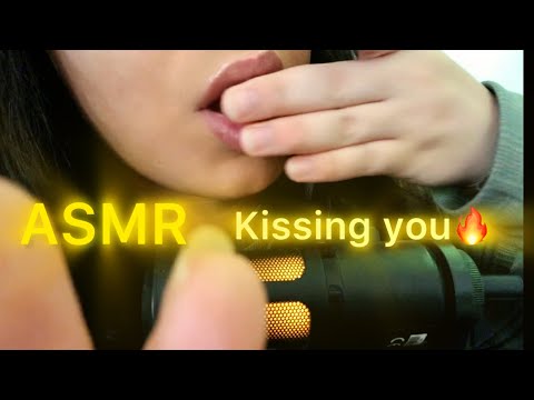 ASMR Your girlfriend kisses you.