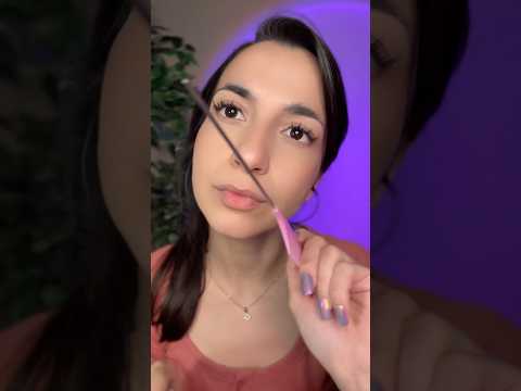 ASMR parting your hair ✨🥰 #asmr #tingles