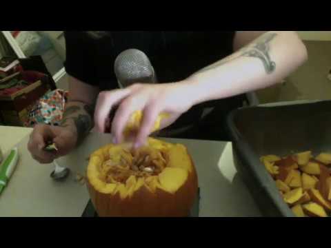 ASMR🌸 Carving and Cutting Up a Pumpkin🎃