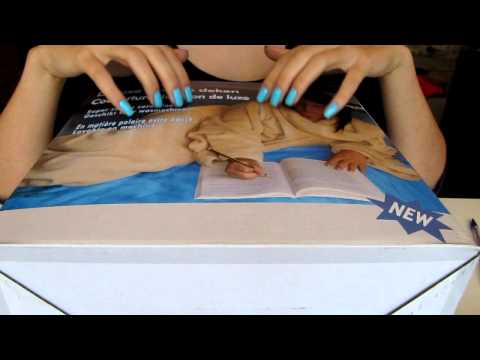 #48 Nail tapping on the snuggie box *ASMR*